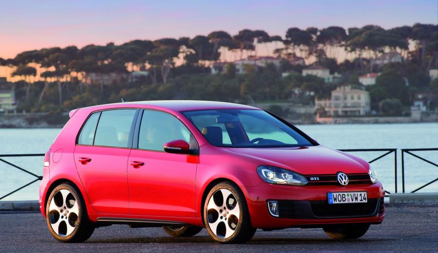  Volkswagen Golf GTi 2008 года  (фото 76 из 83)